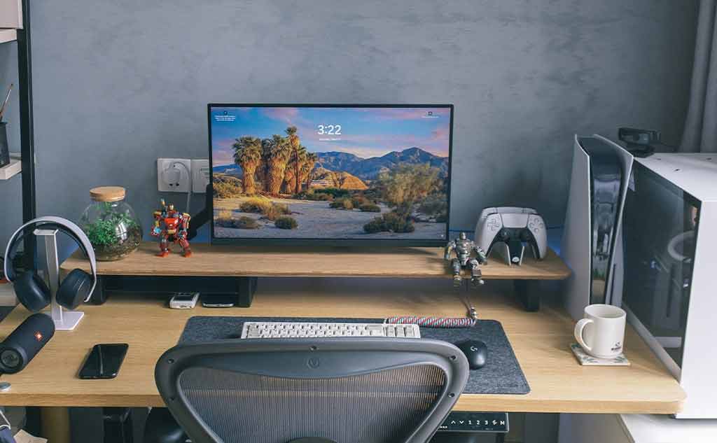 انتخاب میز کار ایده آل برای دفتر کار خانگی