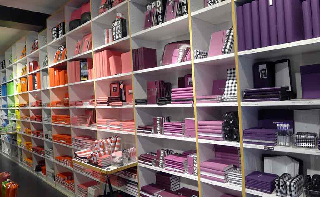 طراحی دکوراسیون لوازم التحریر